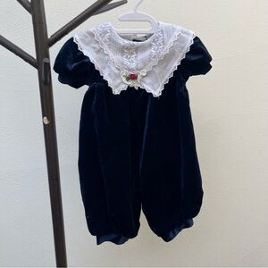 Vintage 90s Navy Blue Velvet Baby Girl Romper 0-6M White Lace Collar Heirloom